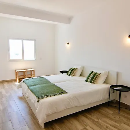 Lovelystay - Luminous 3bdr In Lagoa * Lagoa (Algarve)