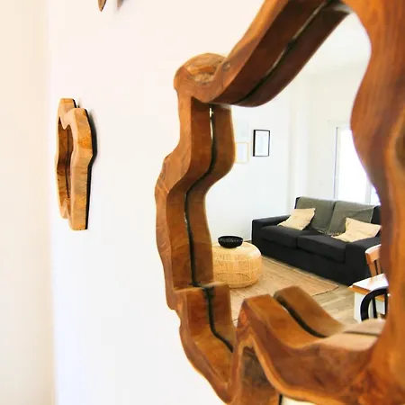 Lovelystay - Luminous 3bdr In Lagoa Lägenhet
