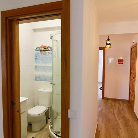 Lovelystay - Luminous 3bdr In Lagoa Appartement *