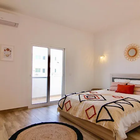 Appartement Lovelystay - Luminous 3bdr In Lagoa Lagoa (Algarve)