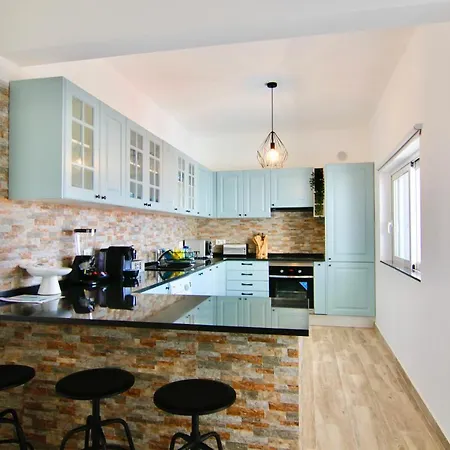 Appartement Lovelystay - Luminous 3bdr In Lagoa